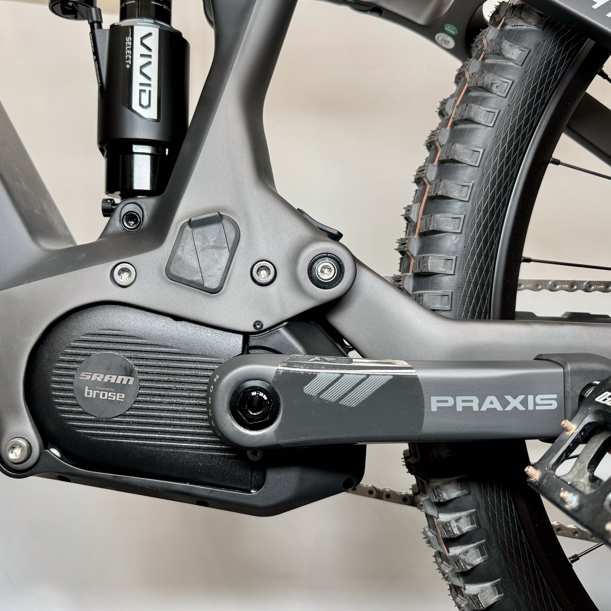 SRAM MOTOR SQ